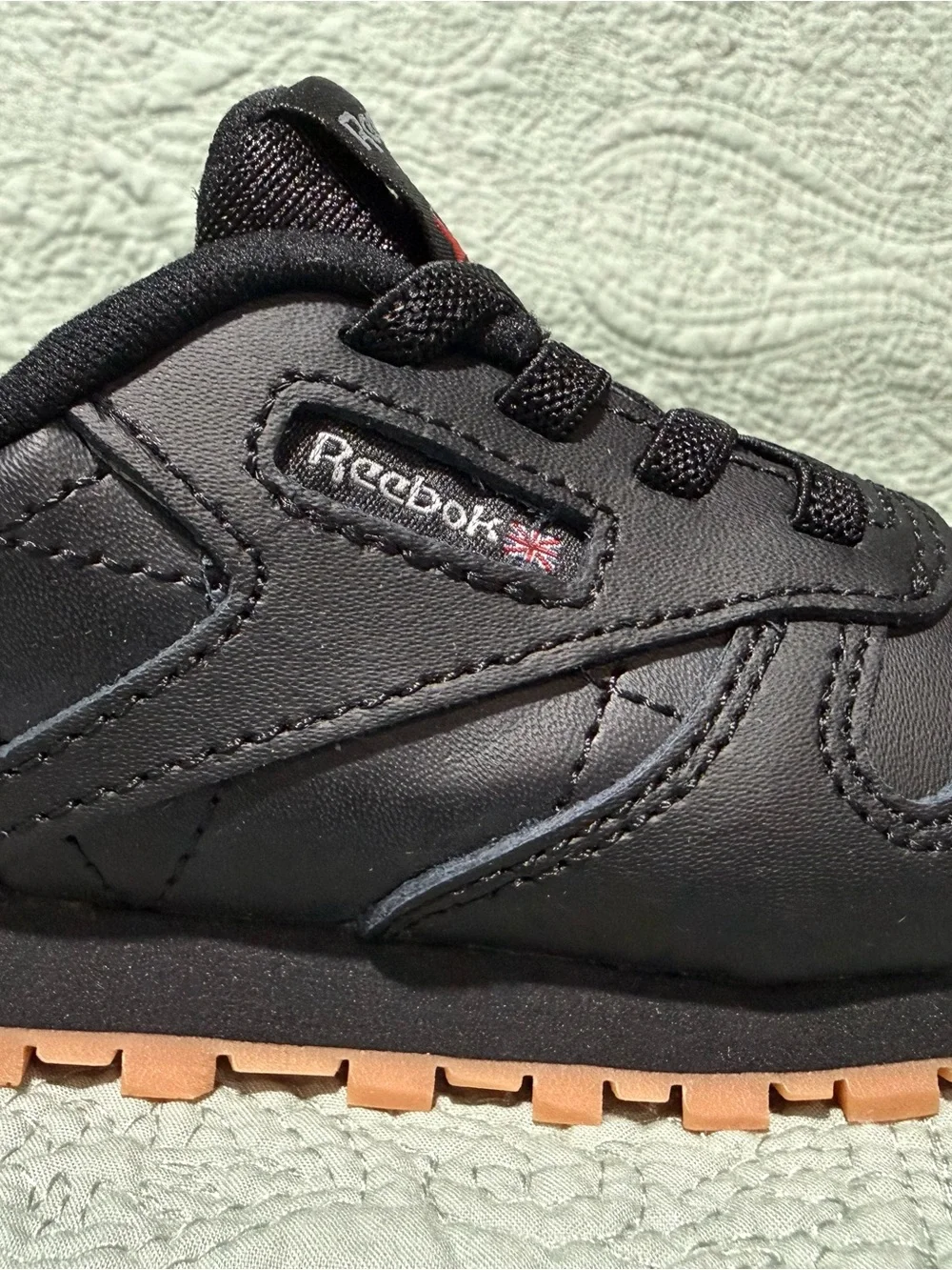 Reebok Kids Classic Leather Sneakers - Black/Tan Size 6c